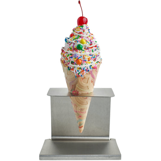 Celebr8 Cone